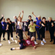 Pildil on Anne Rajang (esiplaanil) koos oma võimlemisrühmaga. Kes on kõige kelmikamas poosis – ikka Anne!