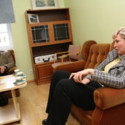 Kantsler Marika Priske pakkus, et ehk võiks kohalikud omavalitsused arstide leidmisele kaasa aidata pakkudes neile näiteks elamispinda.