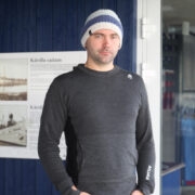 Sven Kriggulson viib Hiiumaa ja Kärdla sadama Stockholmi meremessile.