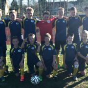 Jalgpalliklubi Kärdla Linnameeskond U15 vanuseklassi jalgpallipoisid.