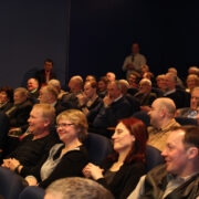 Hiiumaa jahimeeste seltsi pidu oli rahvarohke.