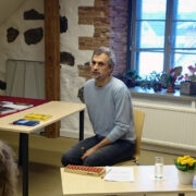 Mathura esitles Käina raamatukogus oma proosaraamatut “Jääminek”, mis juba pälvinud esimese auhinna.