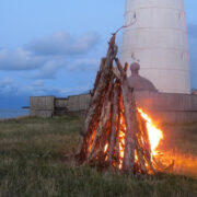 Tahkuna tuletorni juures süüdati muinastuli ka sel aastal.