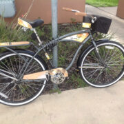 Vapper kaaslane, millest jäi järele vaid lõhutud rattalukk.