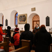 Giid Kristi Ugam vastab Reigi kirikus küsimustele.