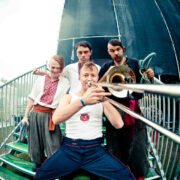 Ansambel Svjata Vatra esitab ka Hiiumaalt päritud lugusid.