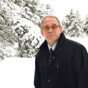 OÜ Metsakorralduse Büroo juhataja Lembit Maamets nendib, et andmete registrisse kandmisel ei ole seadusandlikku filtrit, mis metsavargused välistaks.