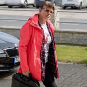 3LK_EPL_12-juunil-sammus-malle-kobin-haapsalu-kohtumajas-eelviimasele-istungil-90277075