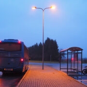 Kooliõpilastele mõeldes Käina kooli juurde paigaldatud bussiootepaviljon on üks kaasava eelarve rahvahääletuse võitnud ideid.