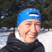 Spordikooli direktor Elo Saue ja lumised suusarajad kutsuvad talve nautima seni, kui meil seda on.