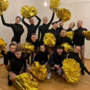 Rauno Zubko koos oma tantsijatega.