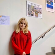 Merild Õunapuu ja tema fotonäitus.