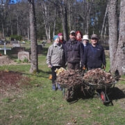 Rahulolevad talgulised Kassari kabeliaias.