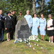 Mälestushetk Lehtmas, kust algas küüditatud hiidlaste teekond tundmatusse.