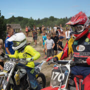 Fännitervituse saavad rajalt tulnud Raul Liivlaid (520) ja Meelis Vaarmaa (170).