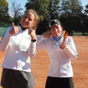 Kiirturniiri finalistid Liisi Maar ja Kristiina Nõulik