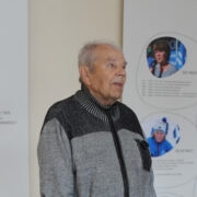 Lembit Sauer näituse avamisel.